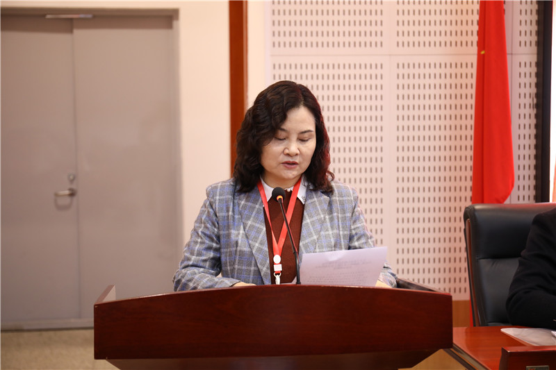 会议由邓彦芳校长主持,程华副书记宣读了上级工会的批复意见,葛宗泽副